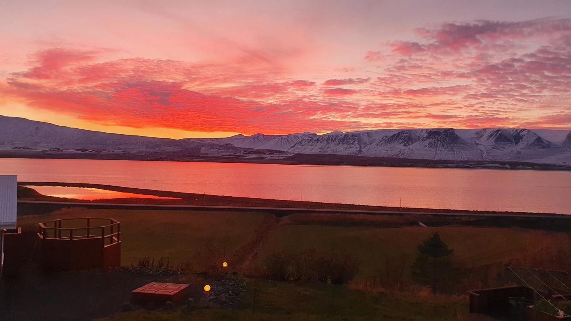 North Inn - Guesthouse And Cabin Акурейрі Номер фото